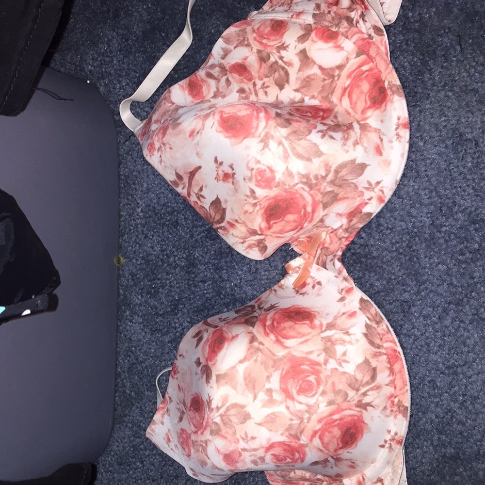 Tan/Pink Bra With Pink Roses